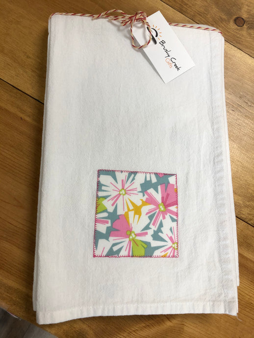 Set Pink Floral Embellished Flour Sack Towels